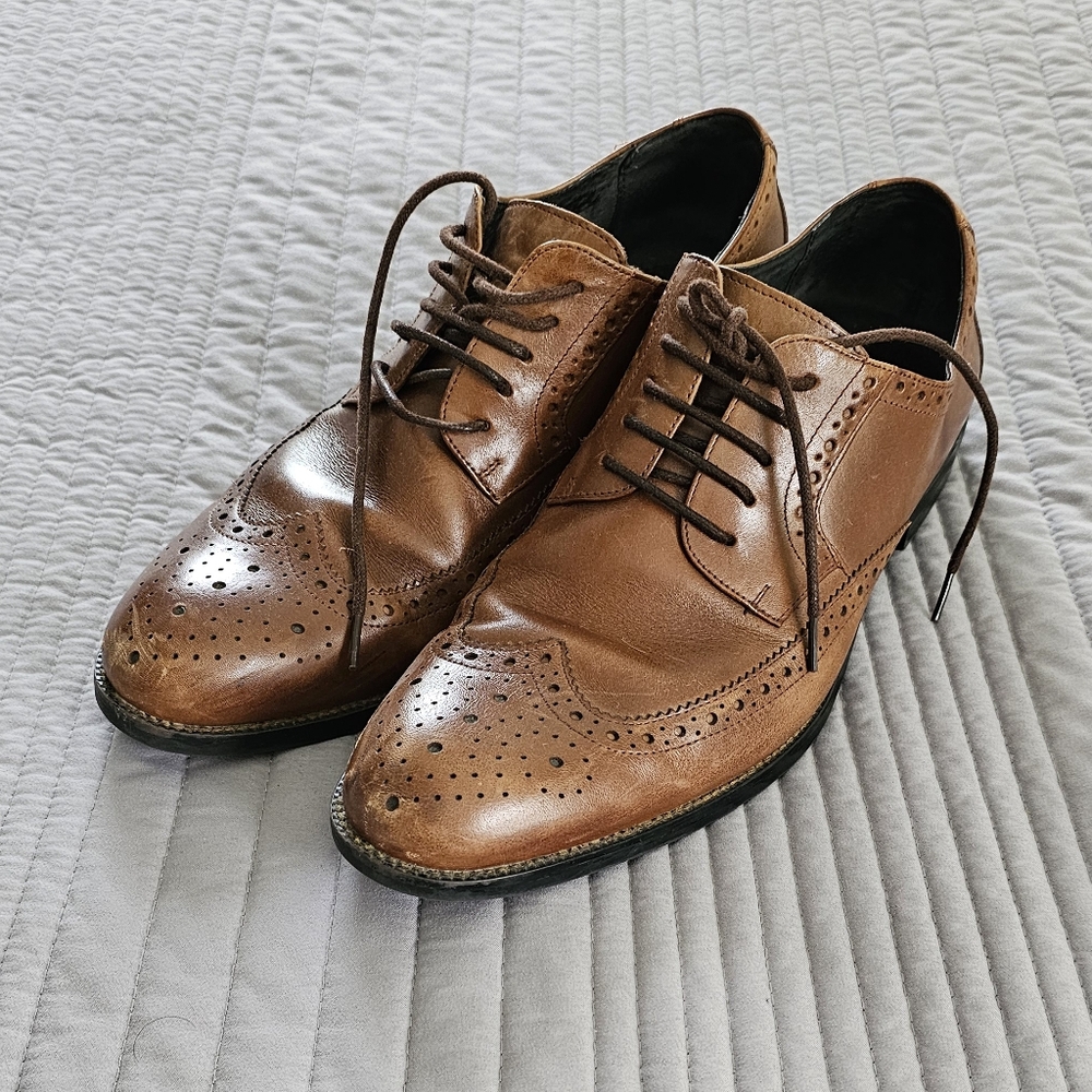 Men's Oxford Style Dress Shoes
